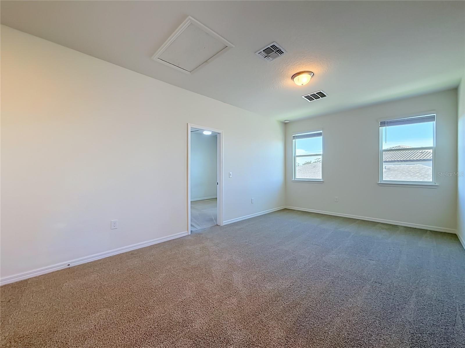 10079 Austrina Oak Loop Property Photo 21