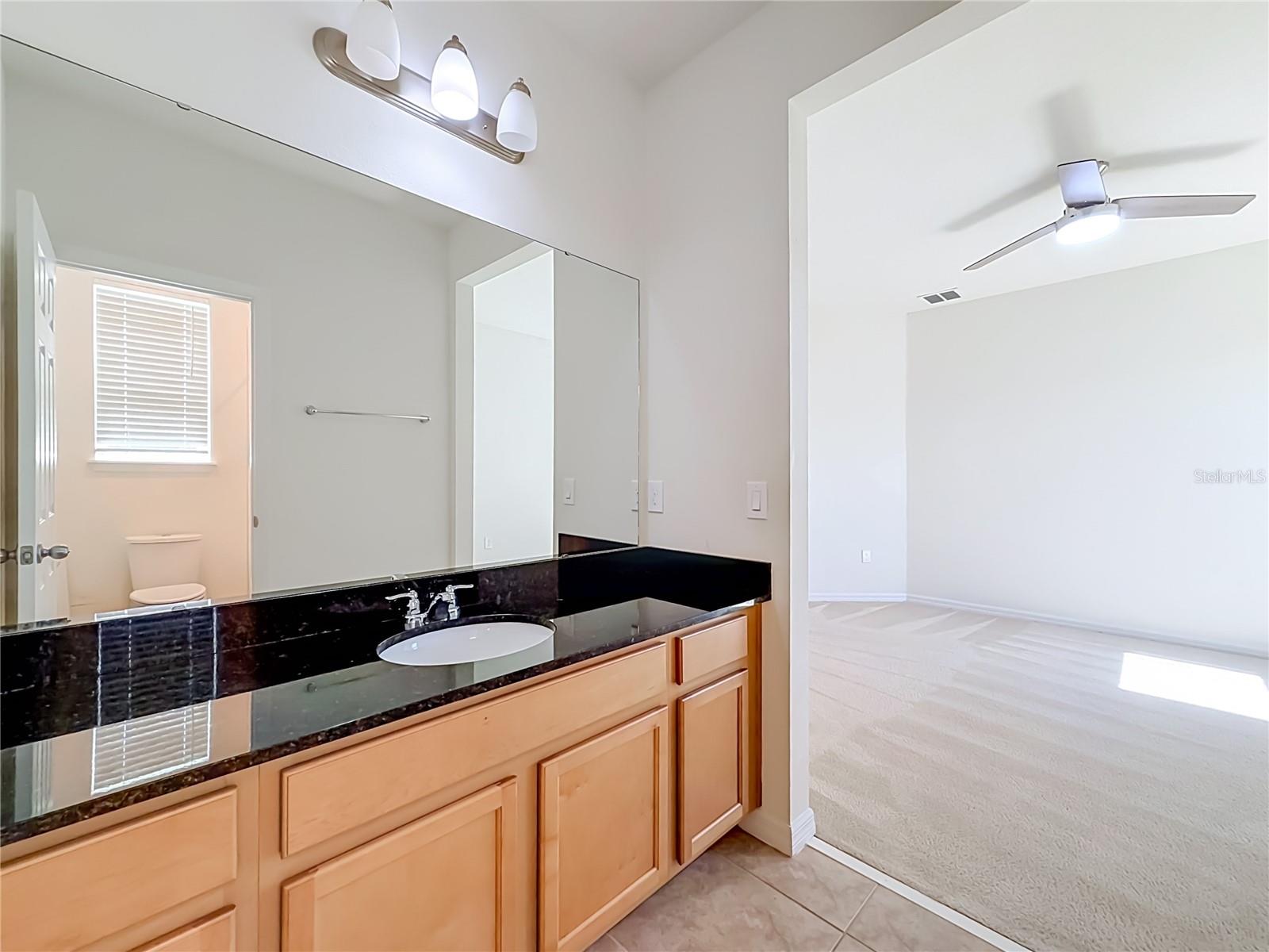 10079 Austrina Oak Loop Property Photo 32