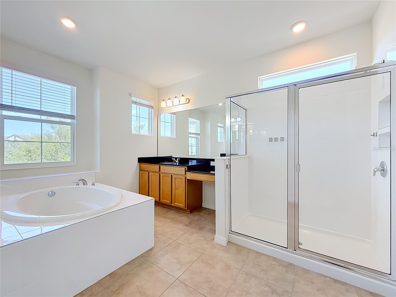 10079 Austrina Oak Loop Property Photo 35