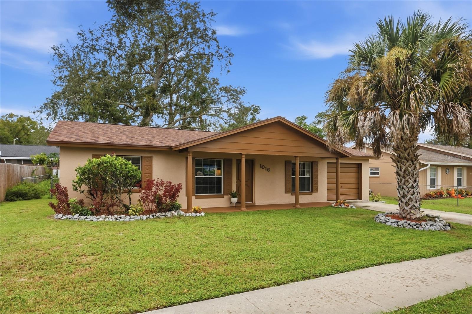 1016 WOLF TRL Property Photo 1