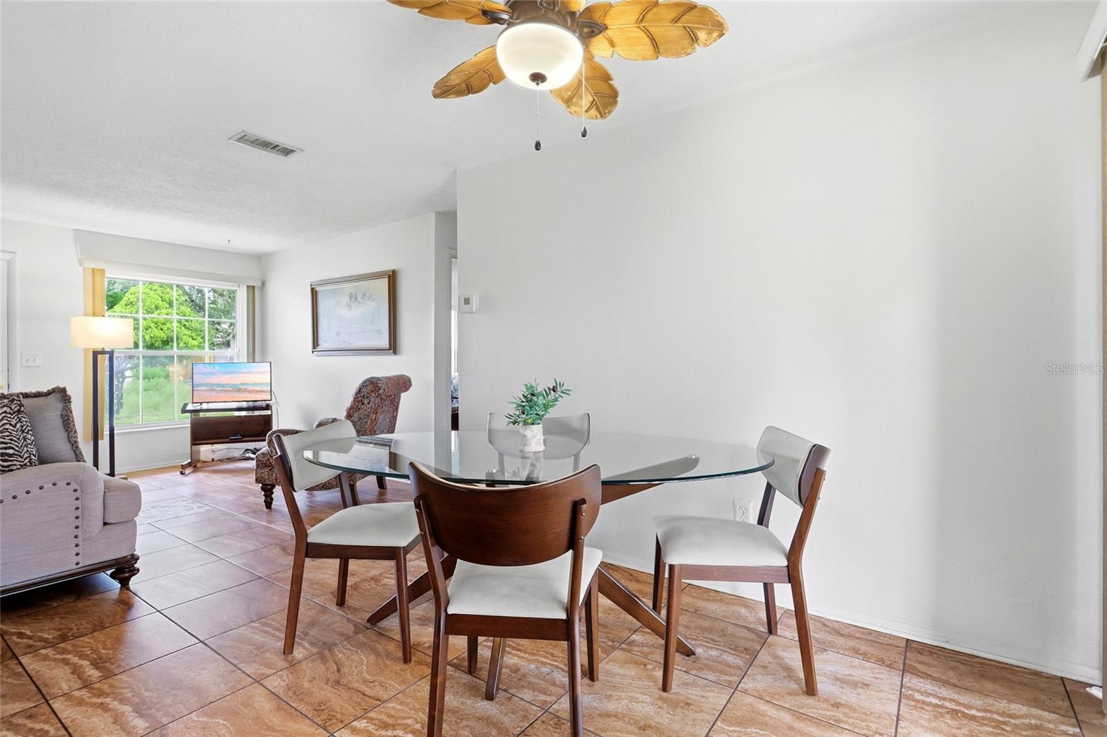 1016 Wolf Trl Property Photo 10