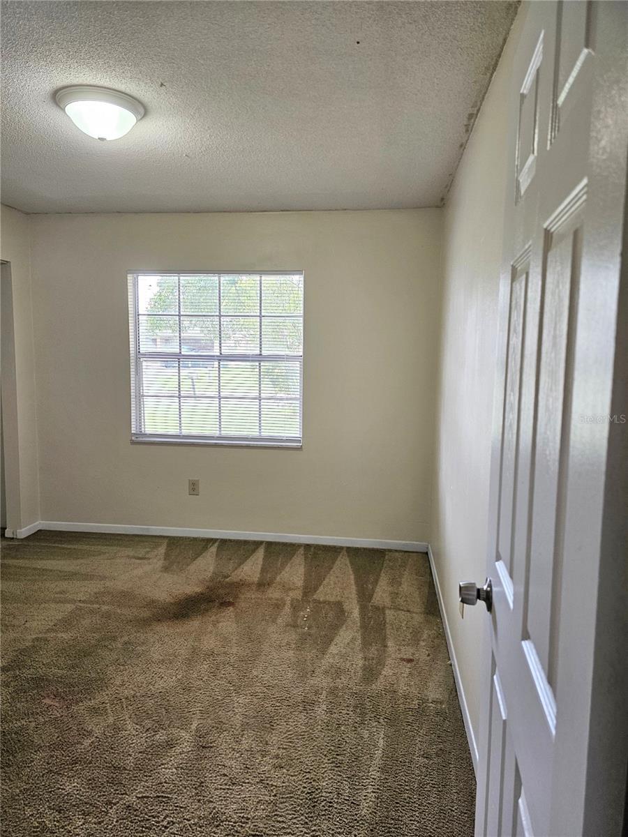 2341 Virginia Dr Property Photo 6