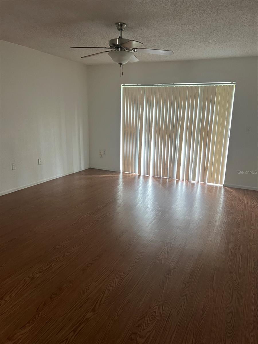 4265 S Semoran Blvd #4 Property Photo 3