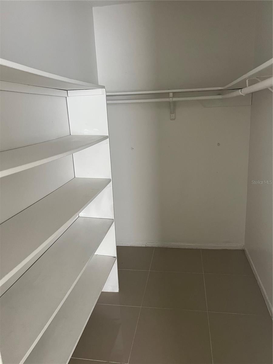 4265 S Semoran Blvd #4 Property Photo 9