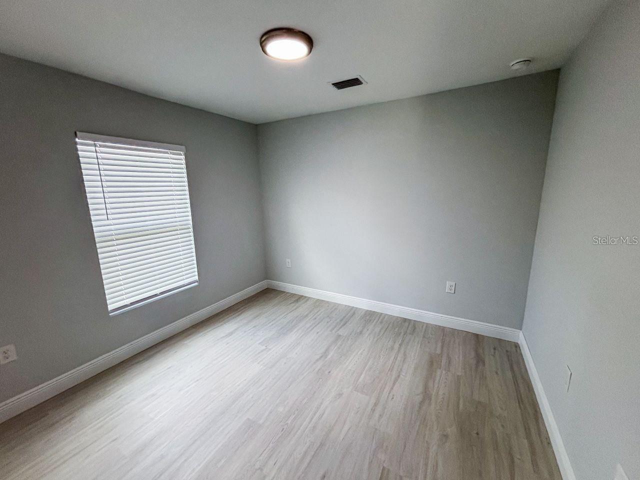 9317 Agate St Property Photo 7