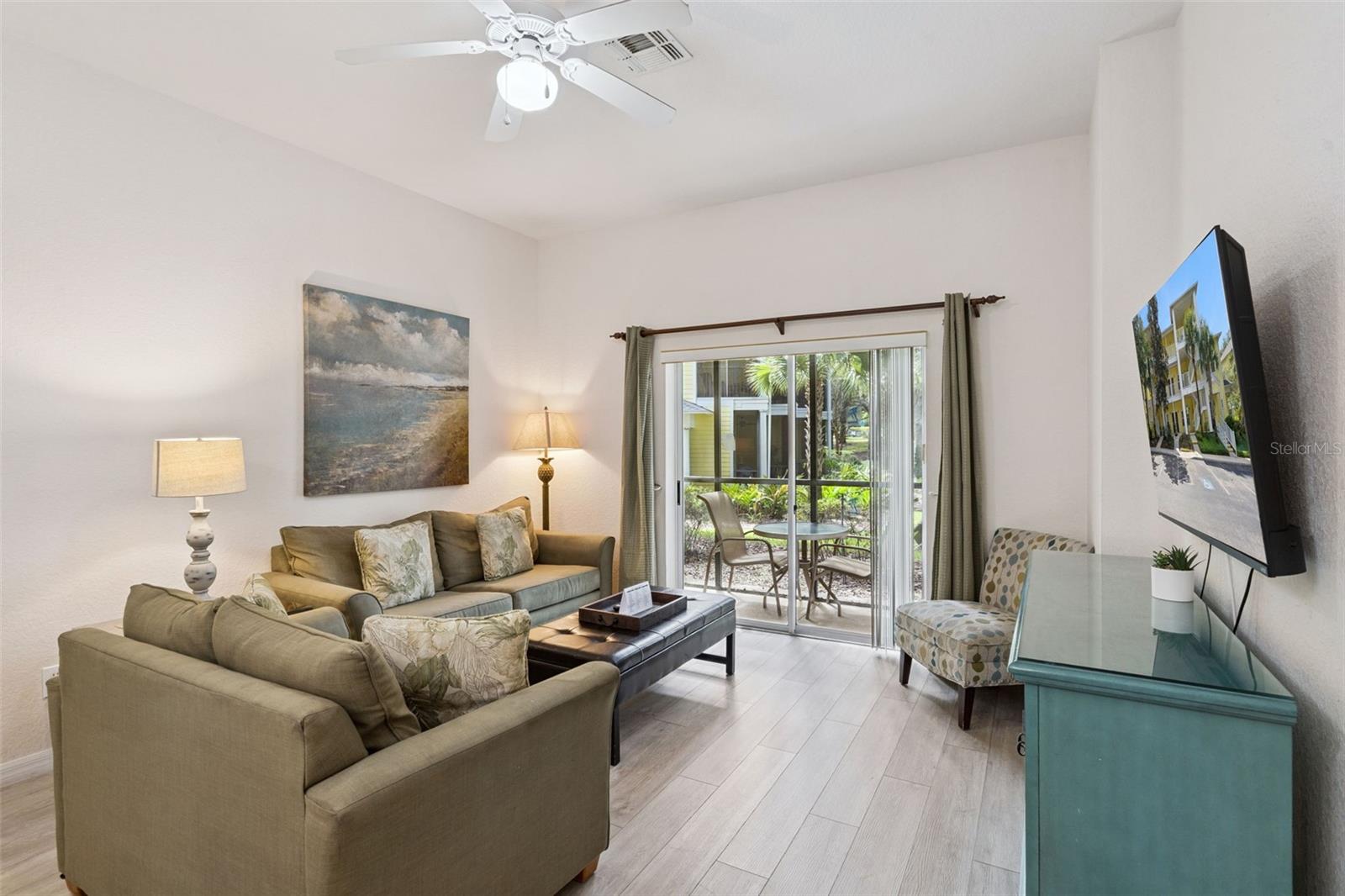 203 Lucaya Loop Property Photo 6