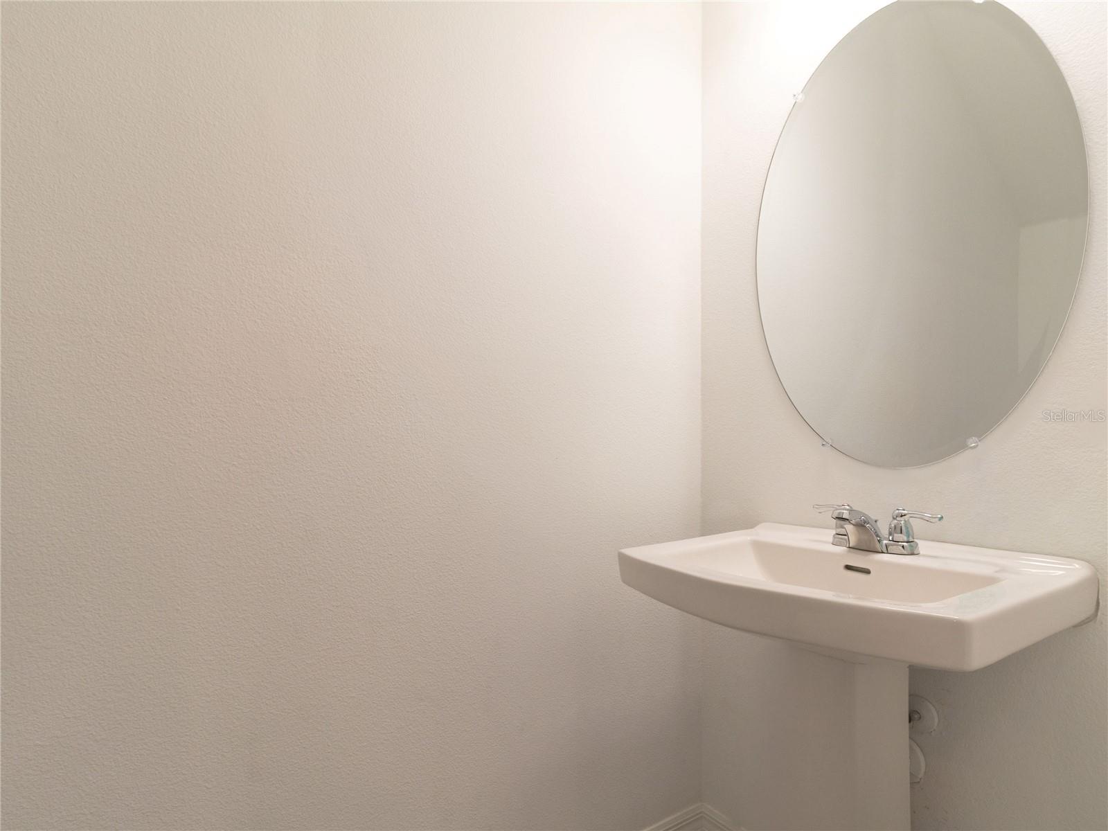 2918 Canary Ave Property Photo 5