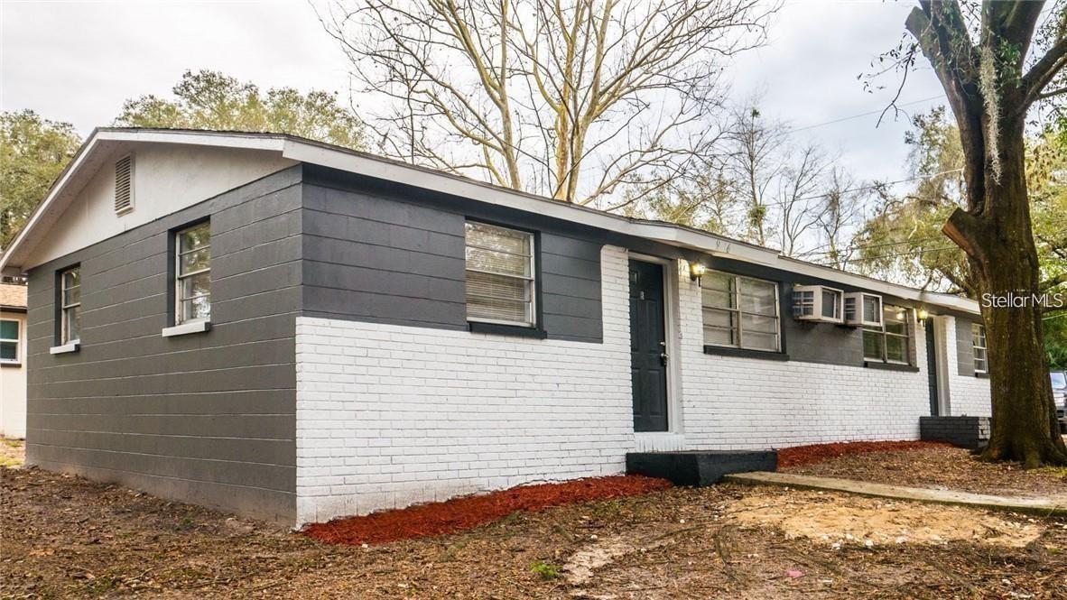 9416 GREYSTONE RD Property Photo 1