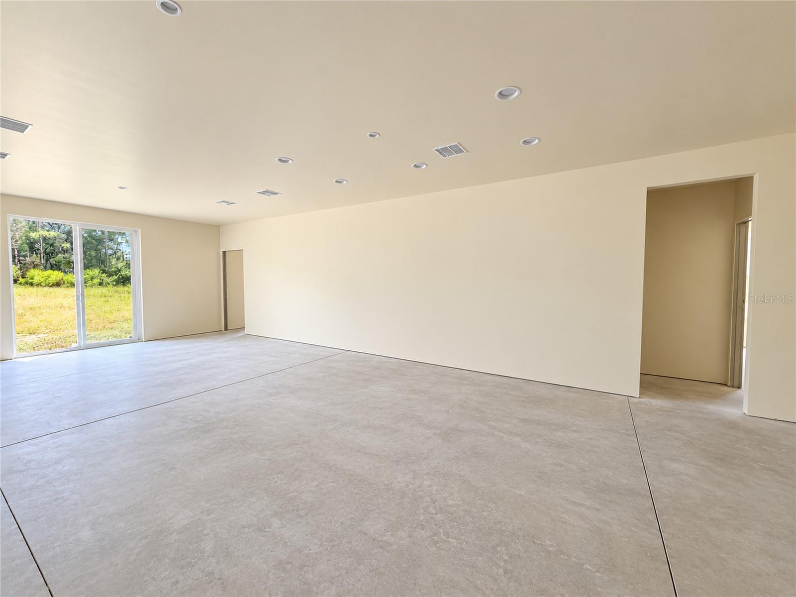 5025 Sw 179th Pl Property Photo 5