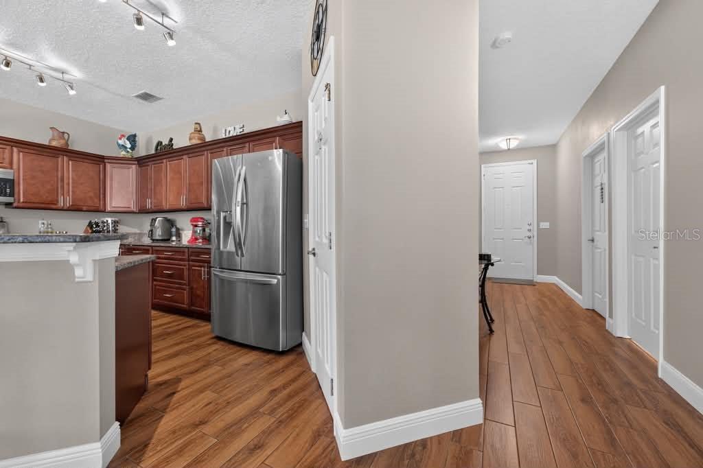 241 Andover Dr Property Photo 9