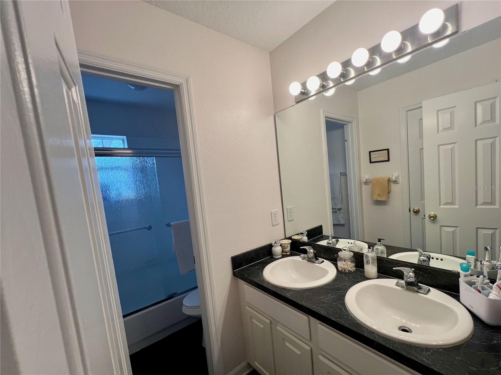 614 Nadina Pl Property Photo 19