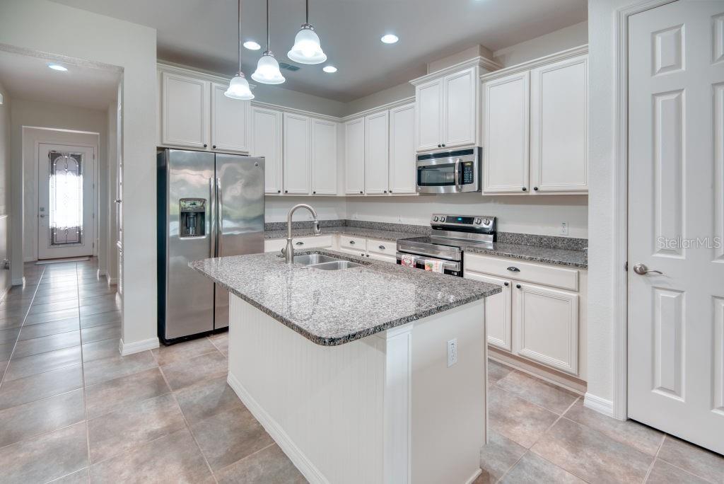 3432 Fallbrook Dr Property Photo 4