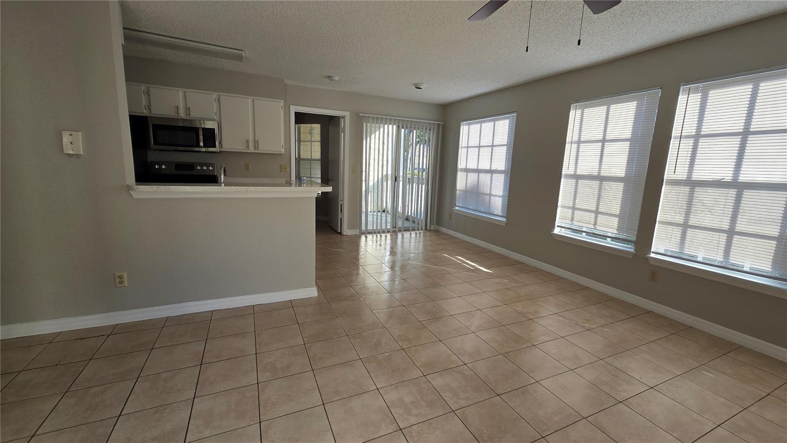 1073 S Hiawassee Rd #1011 Property Photo 10