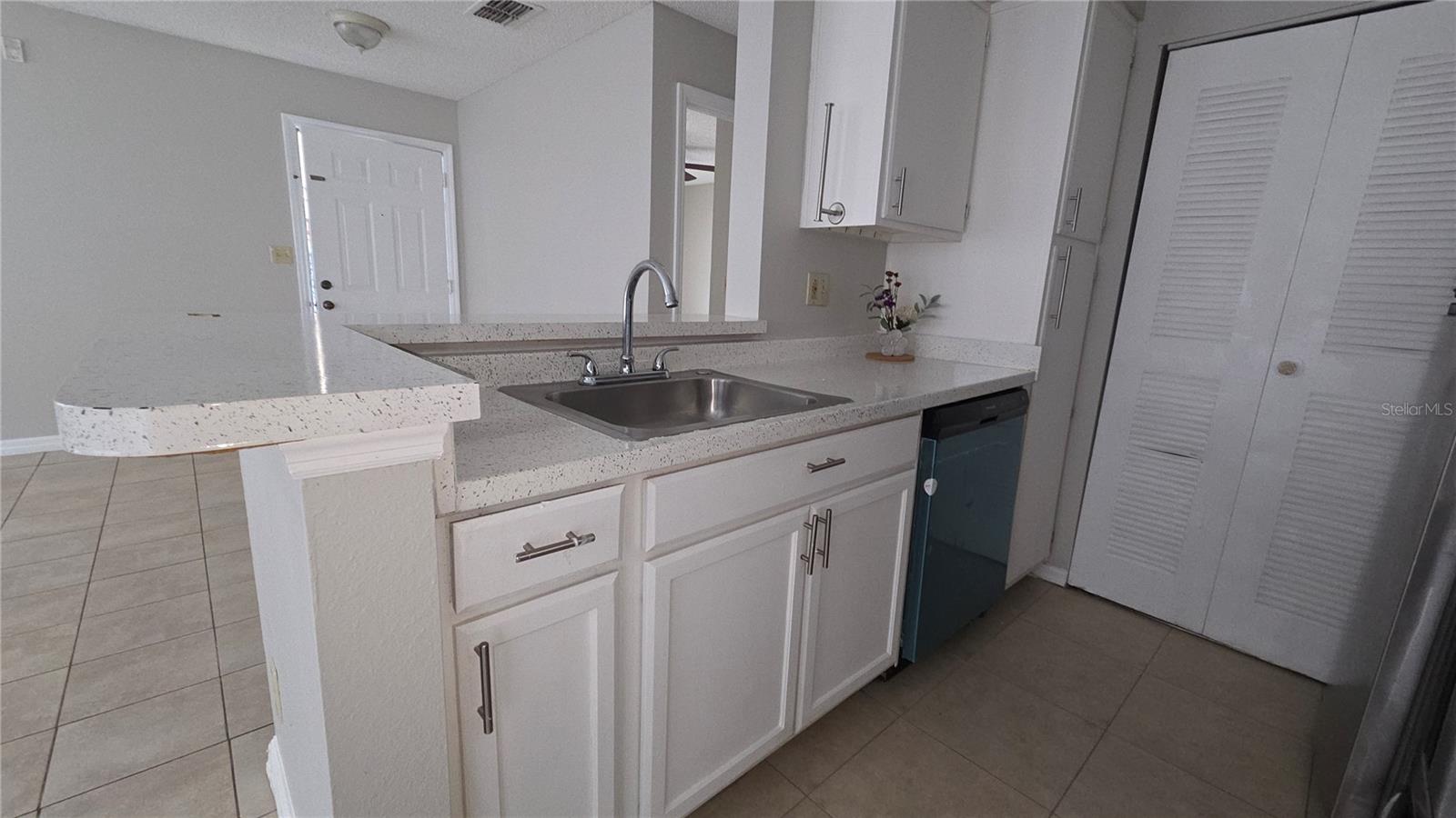 1073 S Hiawassee Rd #1011 Property Photo 12