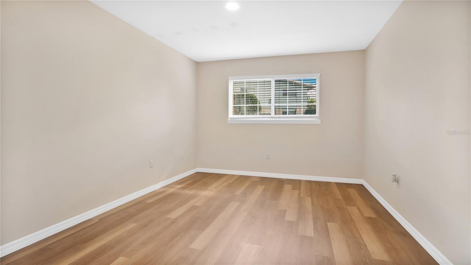 1695 Lee Rd #e103 Property Photo 13