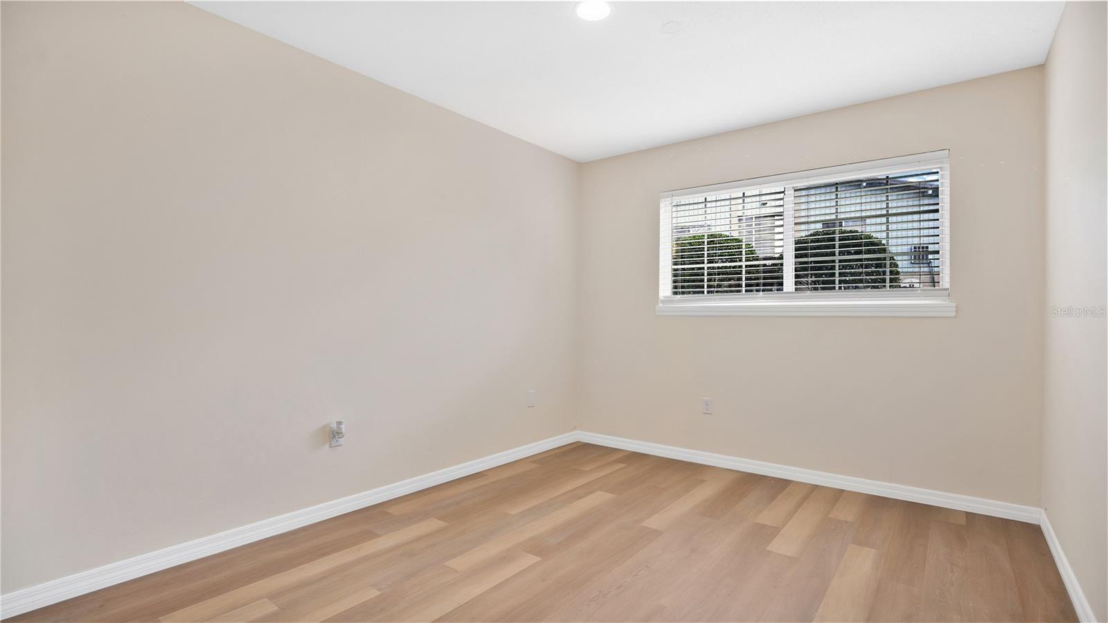 1695 Lee Rd #e103 Property Photo 14