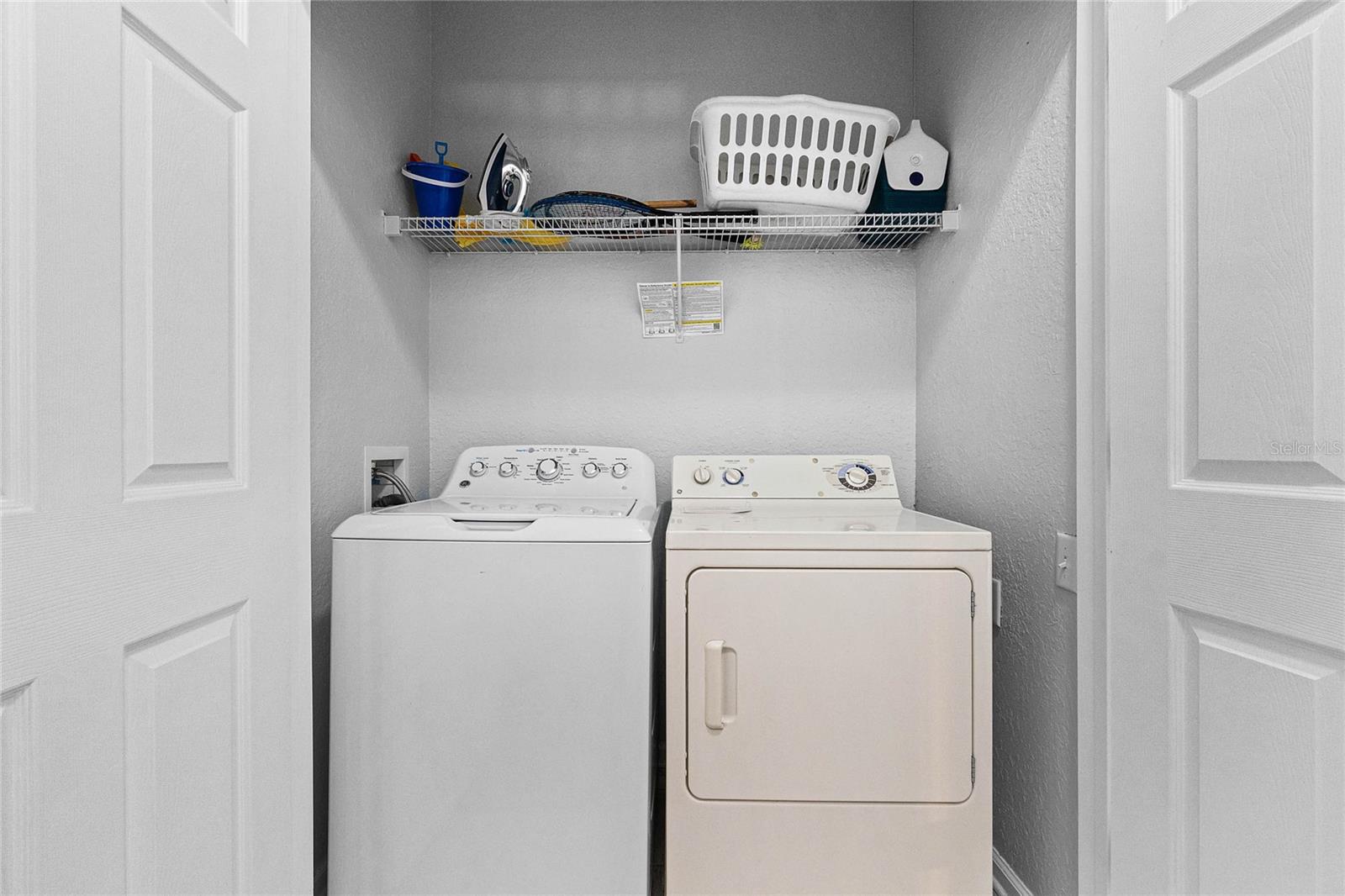 2778 Almaton Loop #401 Property Photo 17