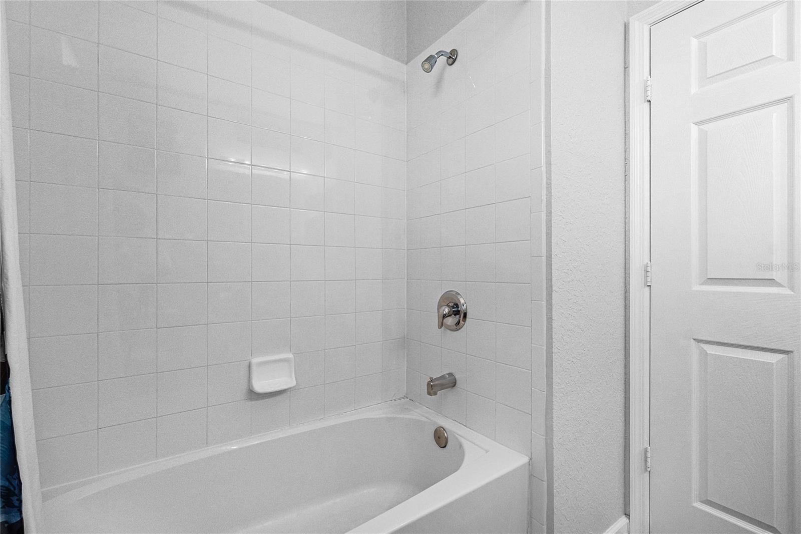 2778 Almaton Loop #401 Property Photo 22
