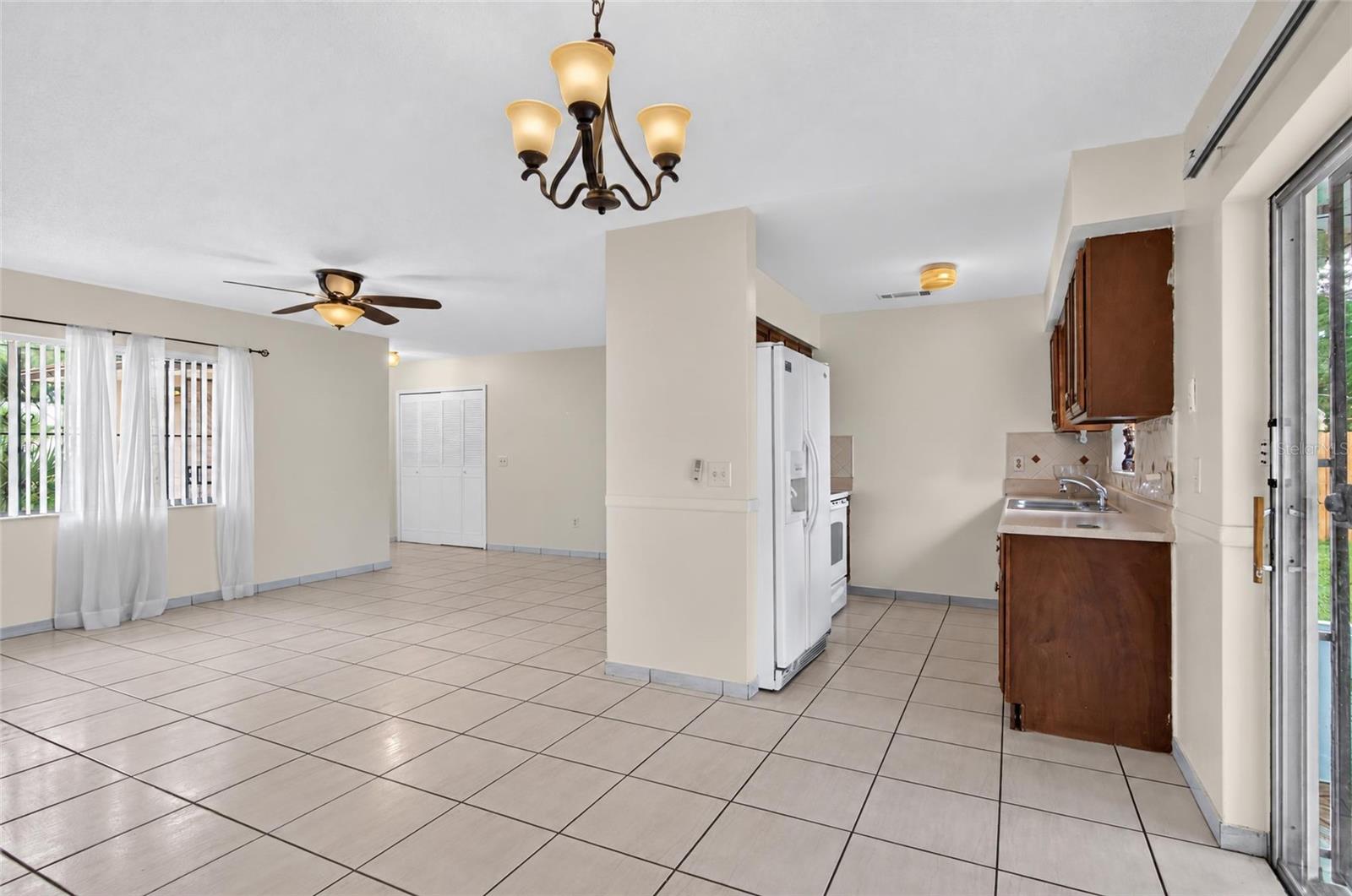 4712 Stony Brook Ln Property Photo 7