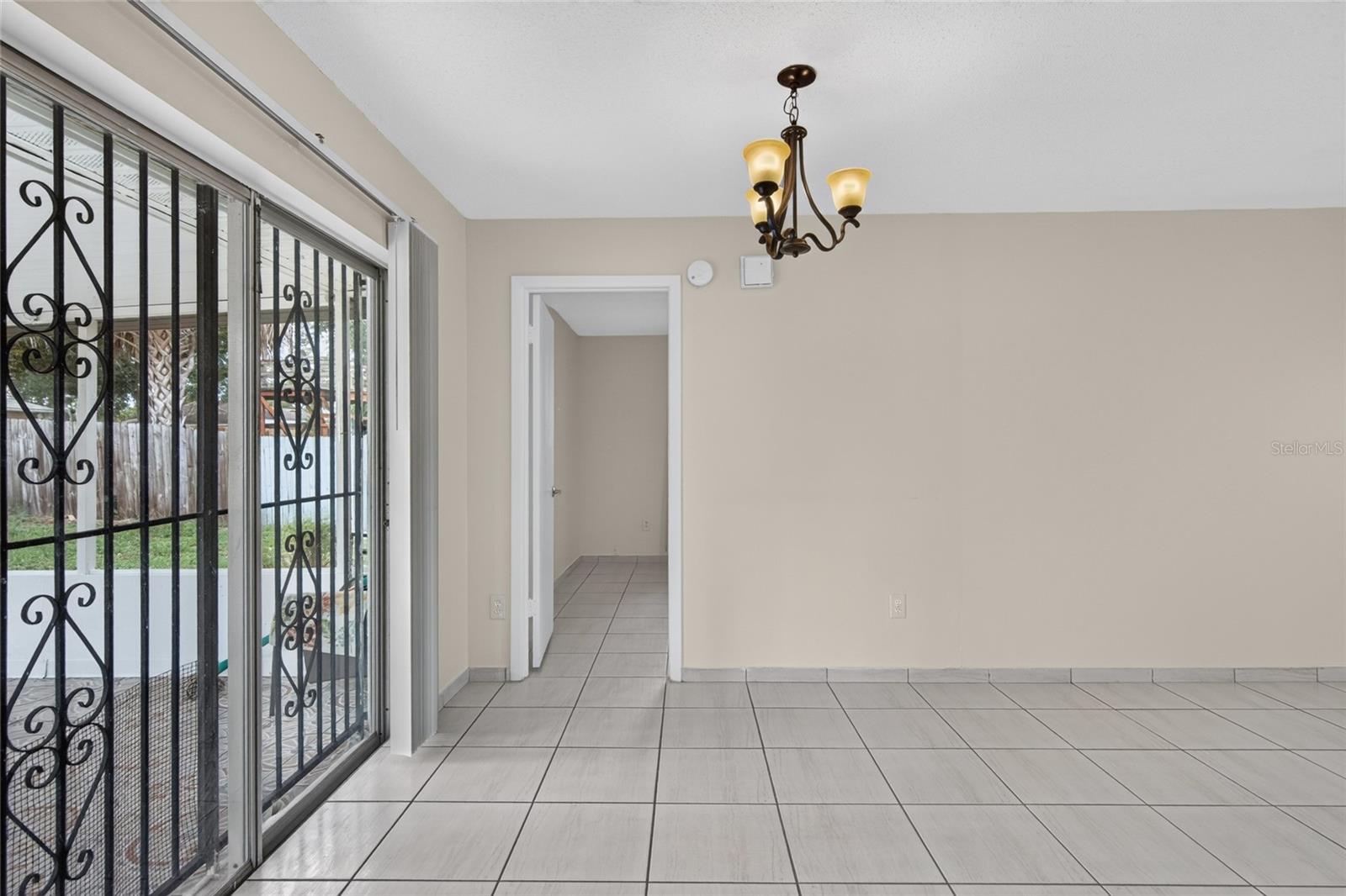 4712 Stony Brook Ln Property Photo 9