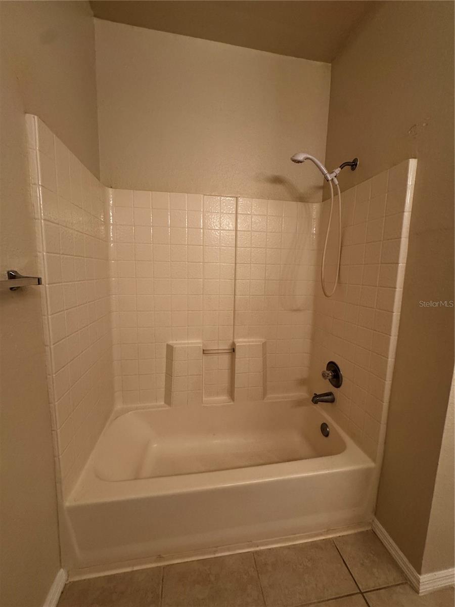3379 S Kirkman Rd #1025 Property Photo 15