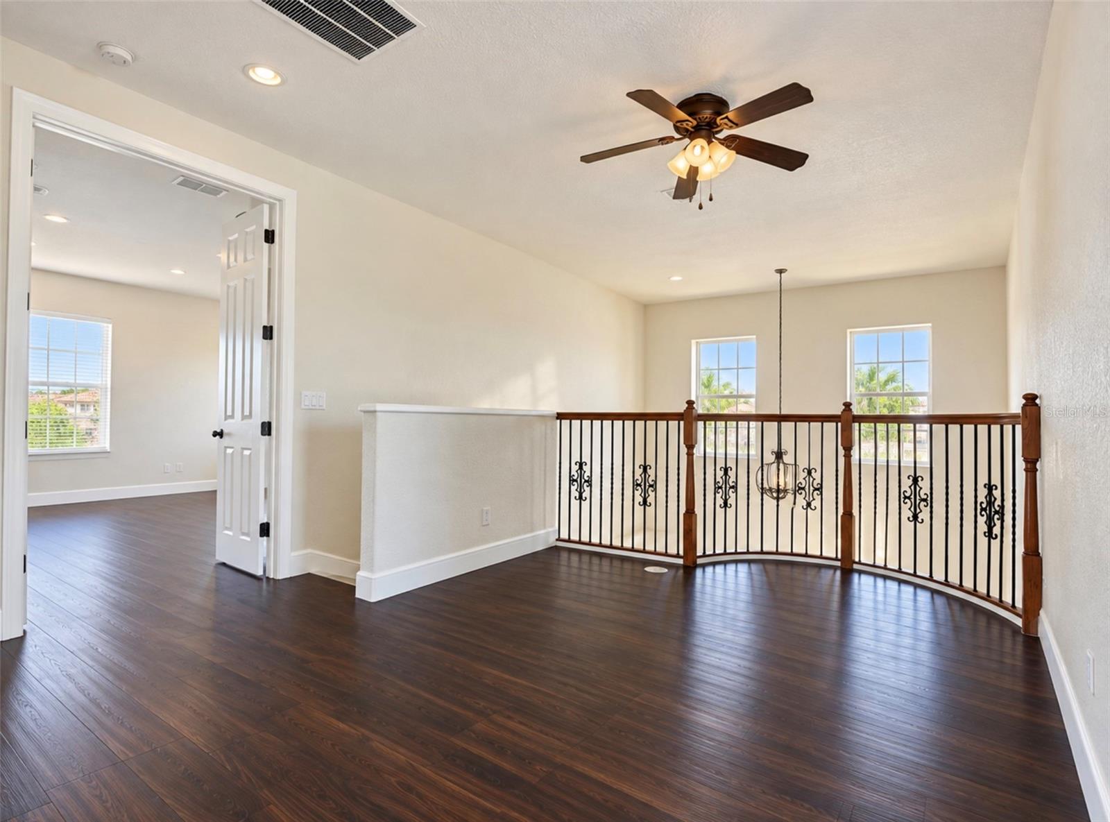 2802 Quiet Water Trail Property Photo 7
