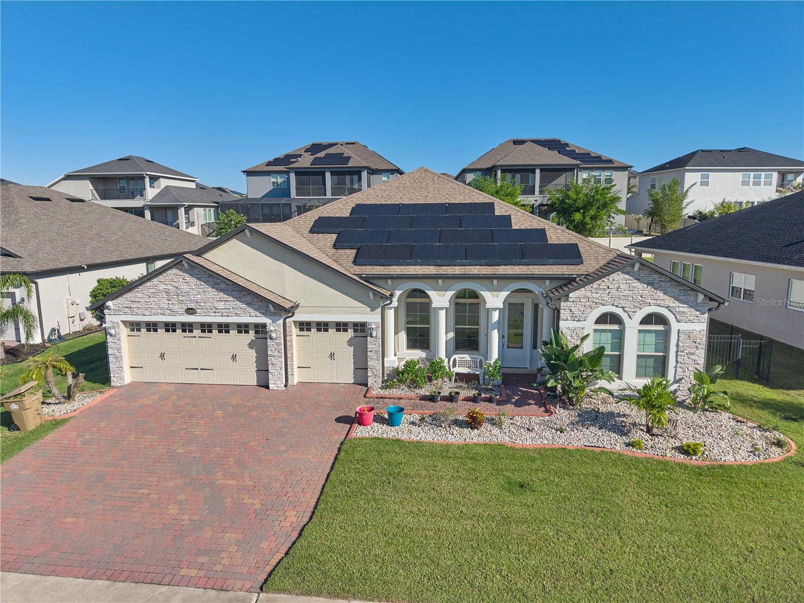 17329 Hickory Wind Dr Property Photo 1