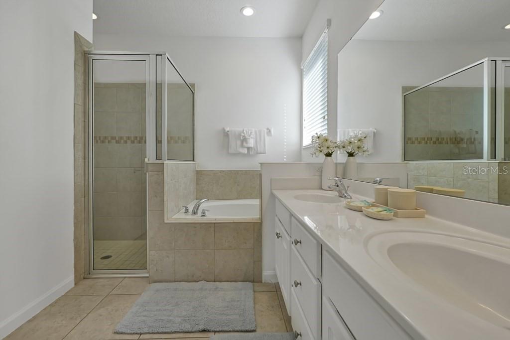 4095 Oaktree Dr Property Photo 15