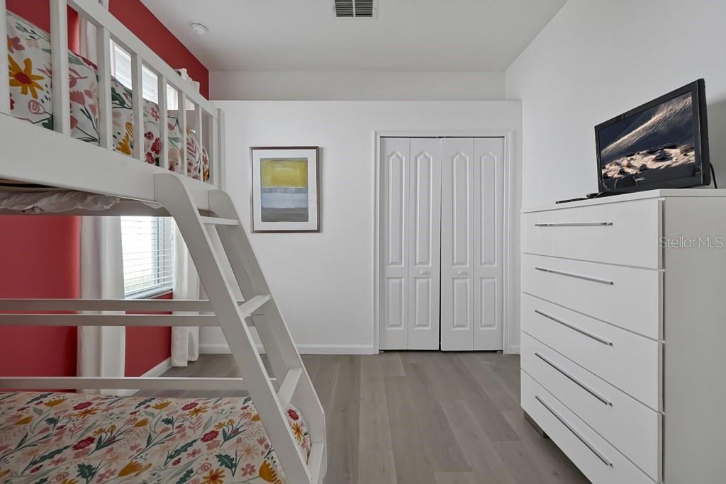 4095 Oaktree Dr Property Photo 24