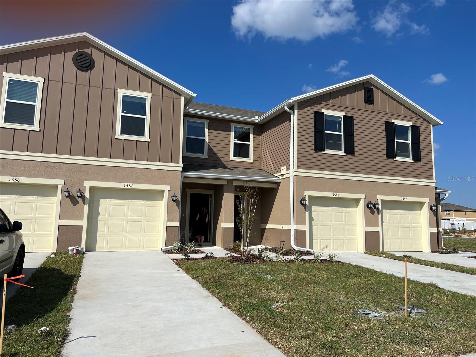 1552 MIRABELLA CIR Property Photo 1