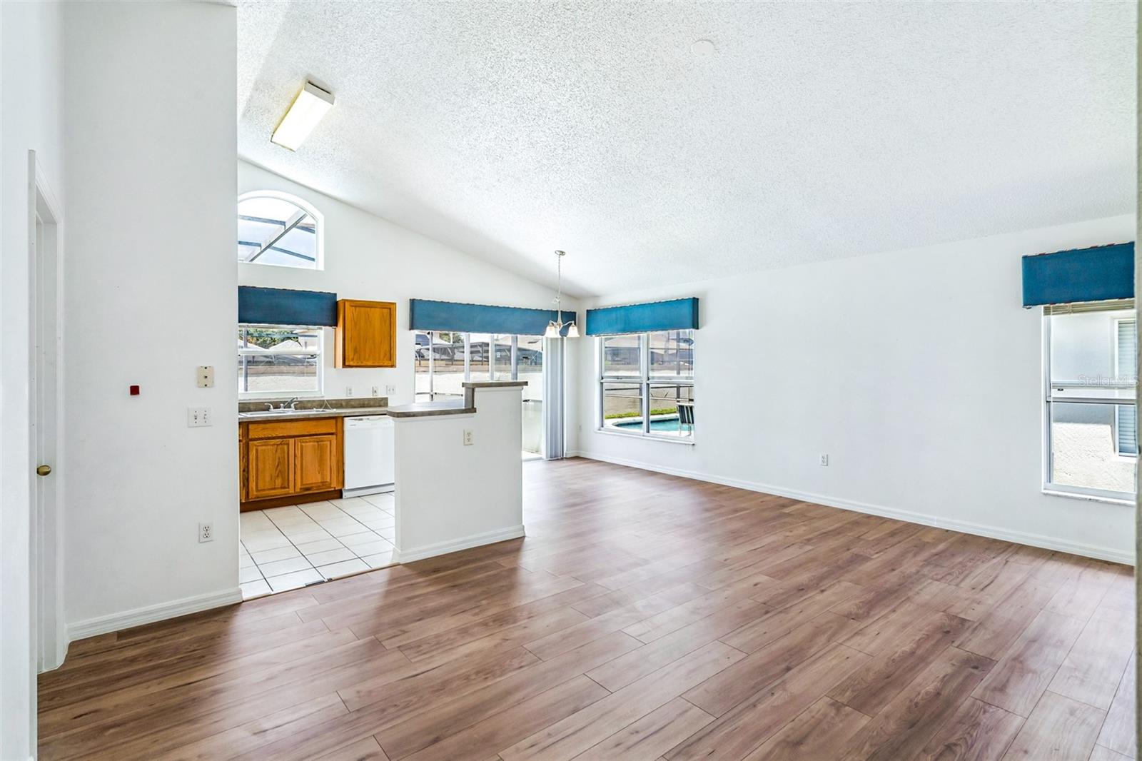 2981 Kokomo Loop Property Photo 5
