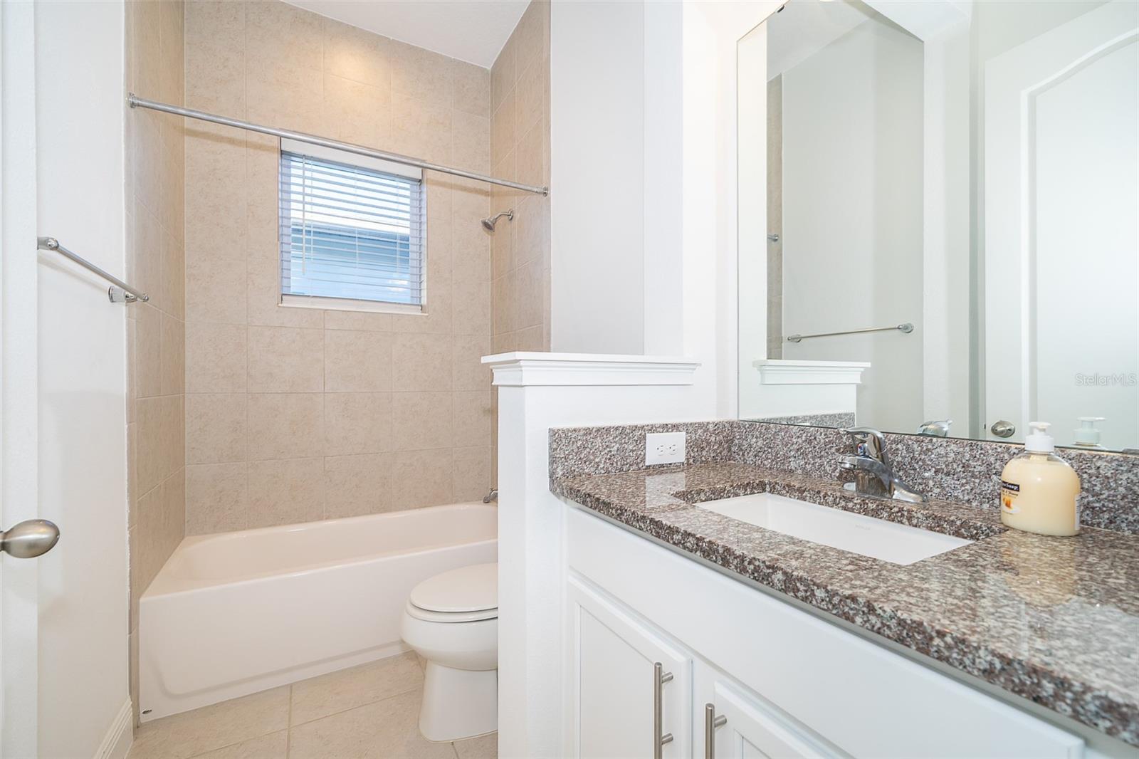 7935 Nemours Pkwy Property Photo 28