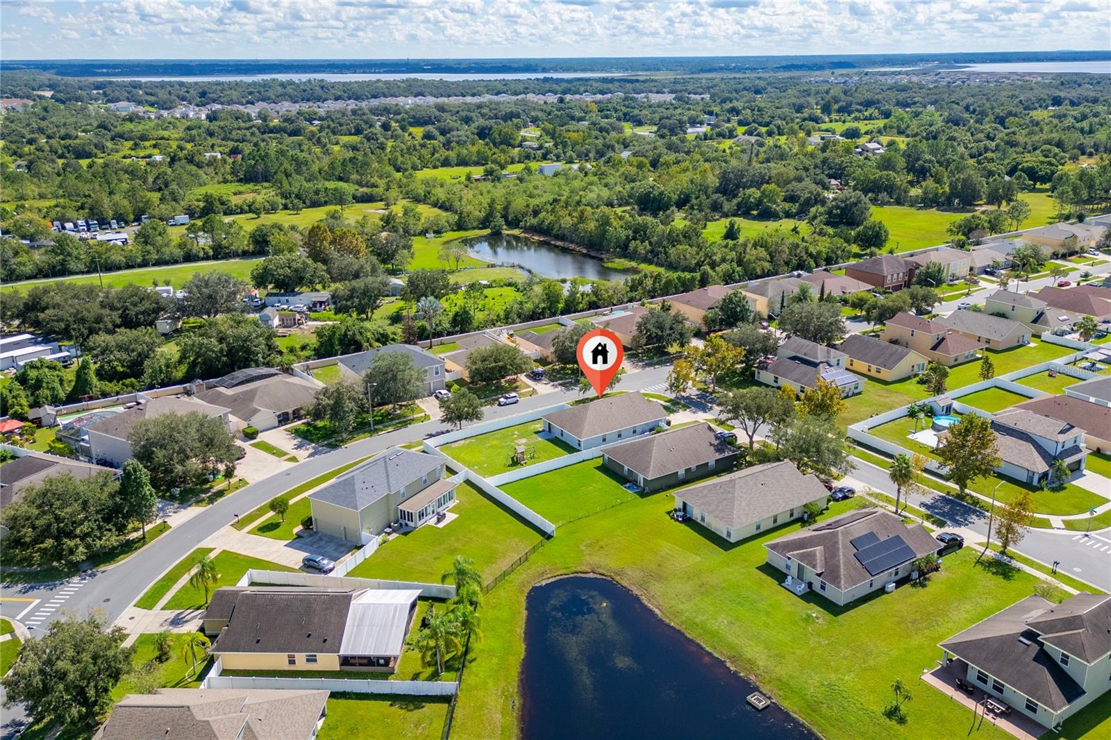 4106 Longworth Loop Property Photo 8