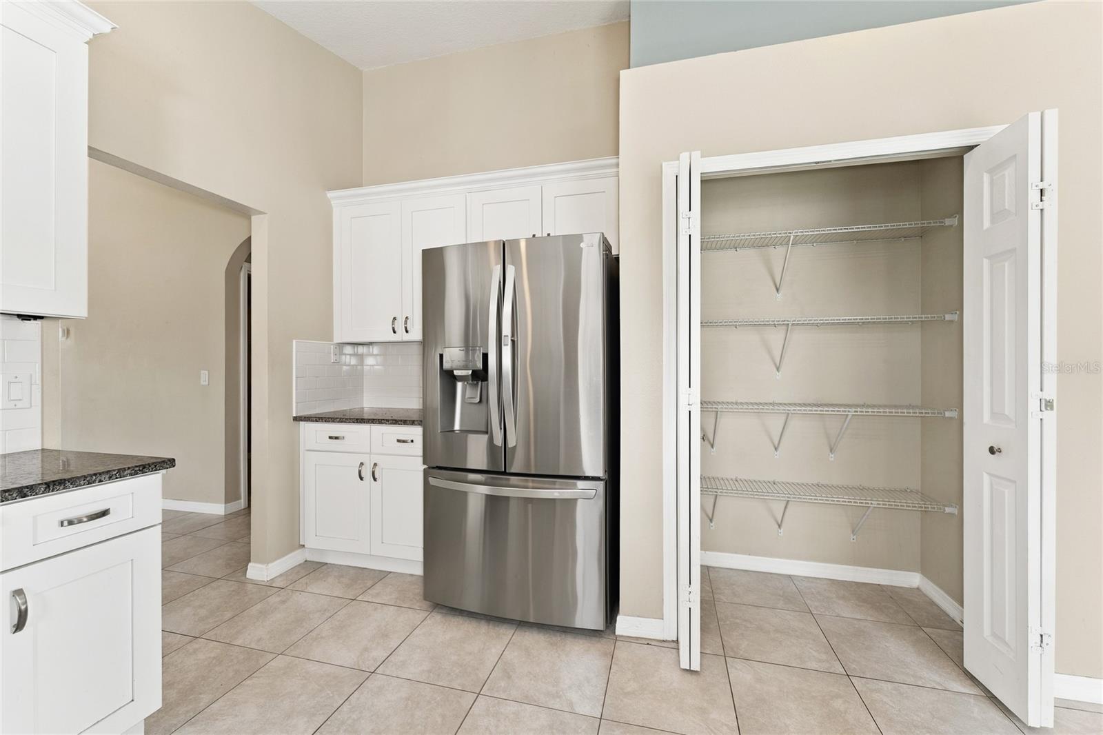 4106 Longworth Loop Property Photo 13