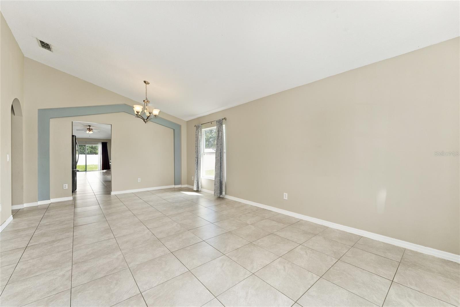 4106 Longworth Loop Property Photo 15