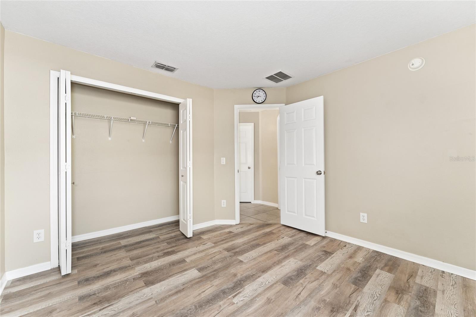 4106 Longworth Loop Property Photo 26