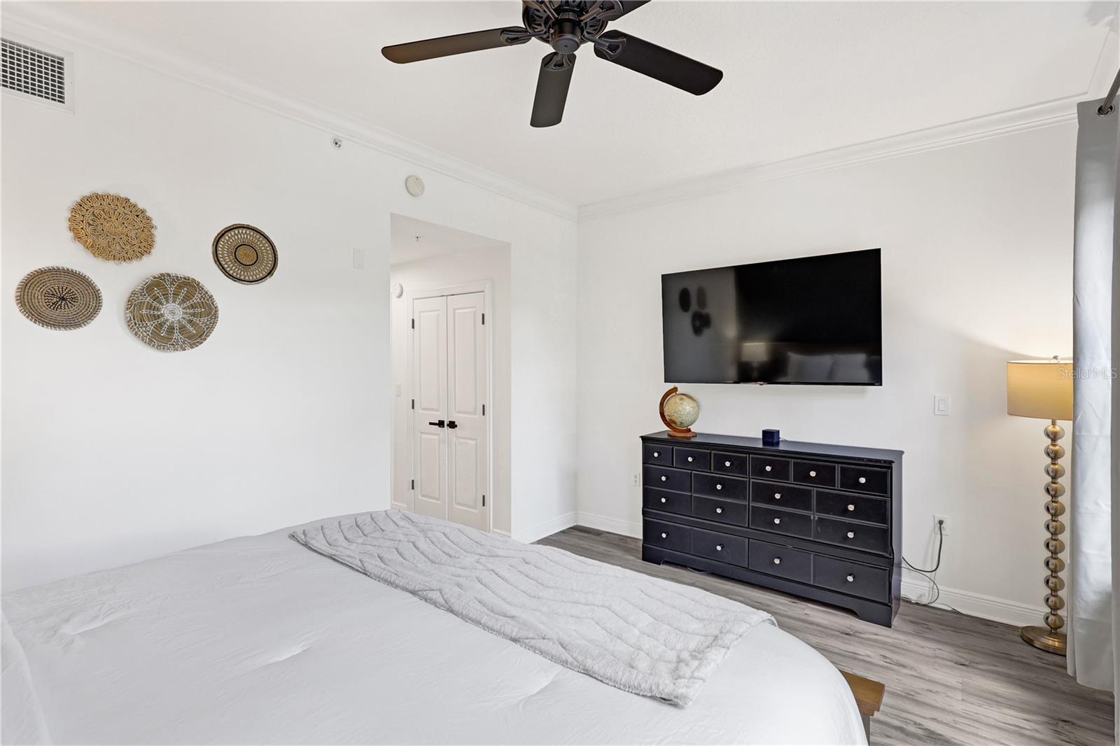 7653 Heritage Crossing Way Property Photo 17