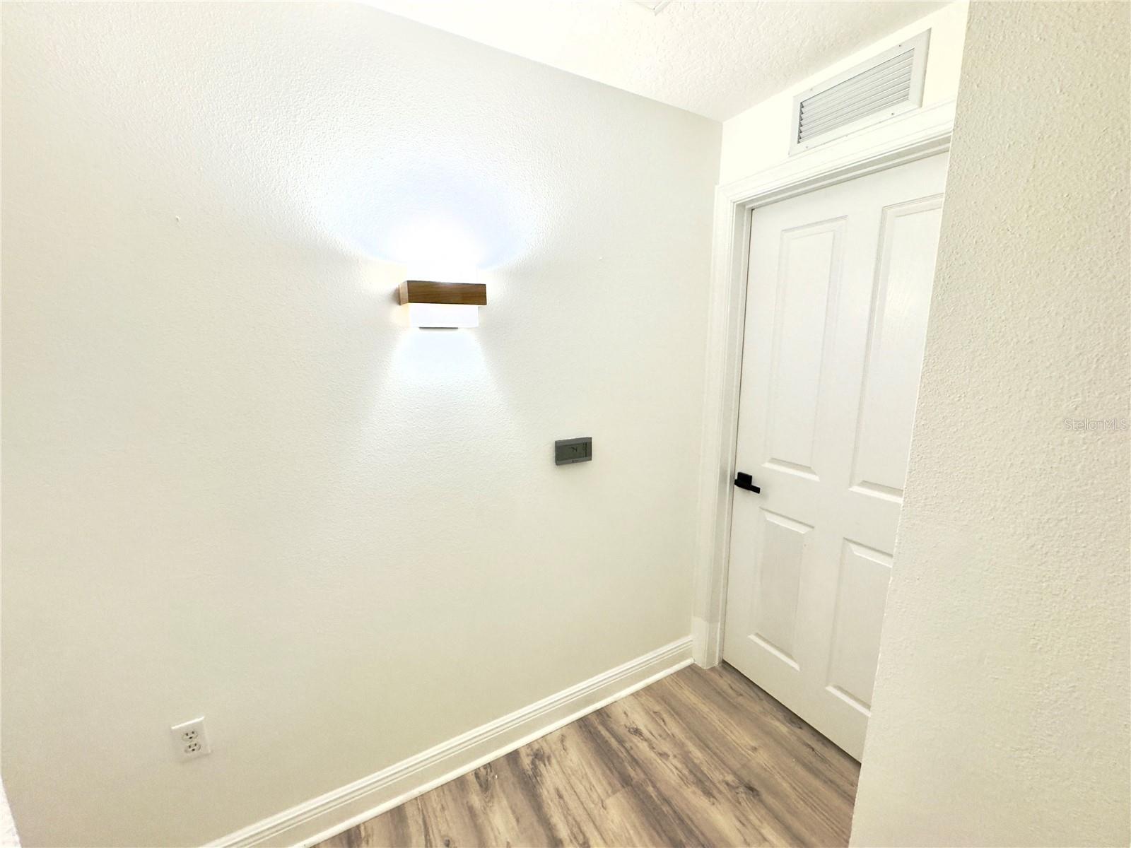 7653 Heritage Crossing Way Property Photo 25
