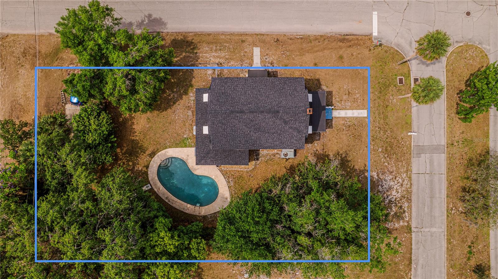1400 Florida Ave Property Photo 6