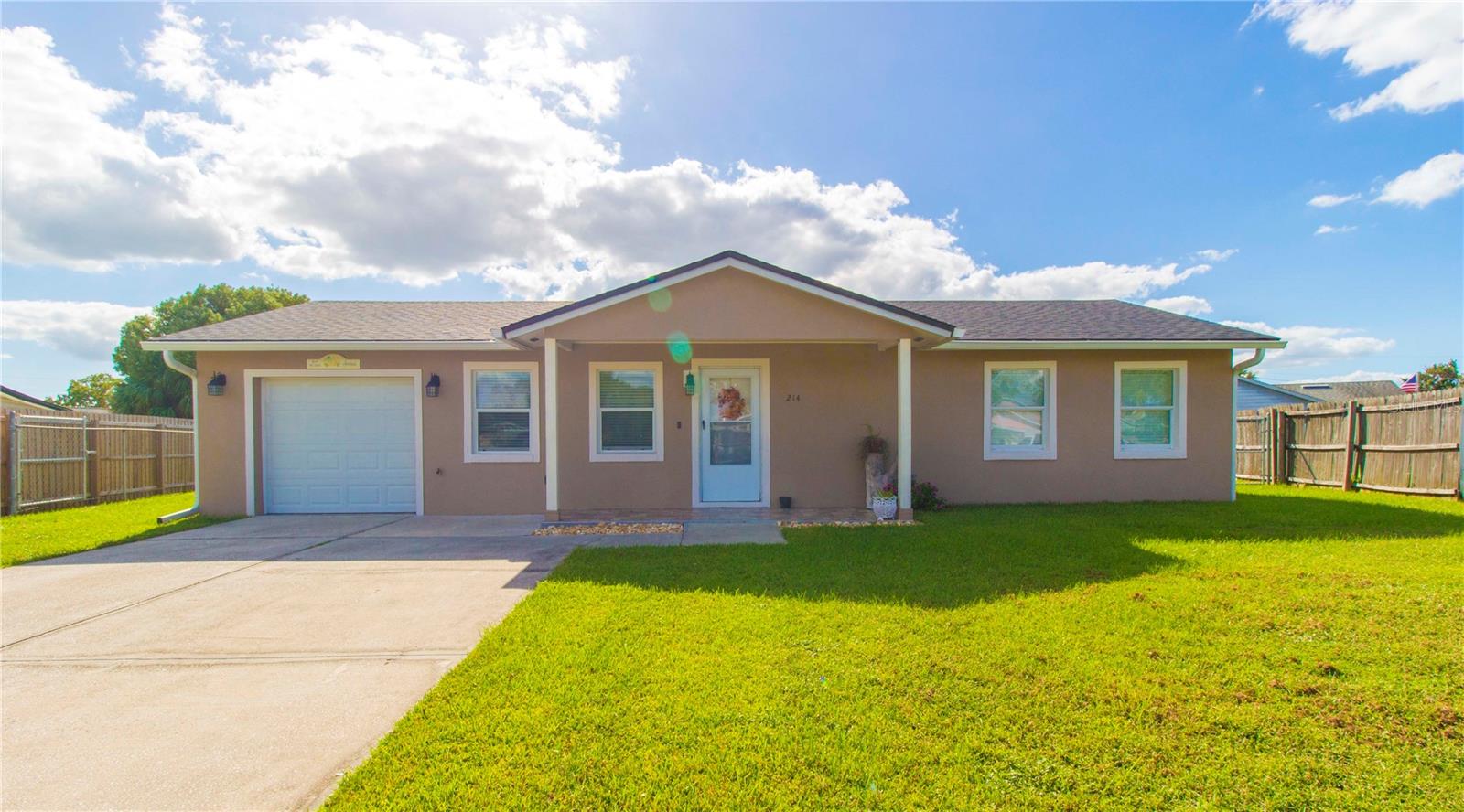 214 Dahlia Dr Property Photo