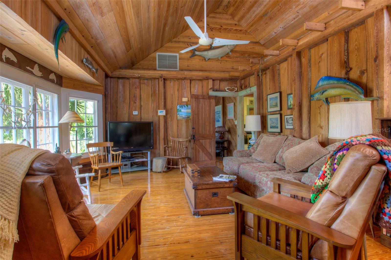 3000 Pass A Grille Way Property Photo 8