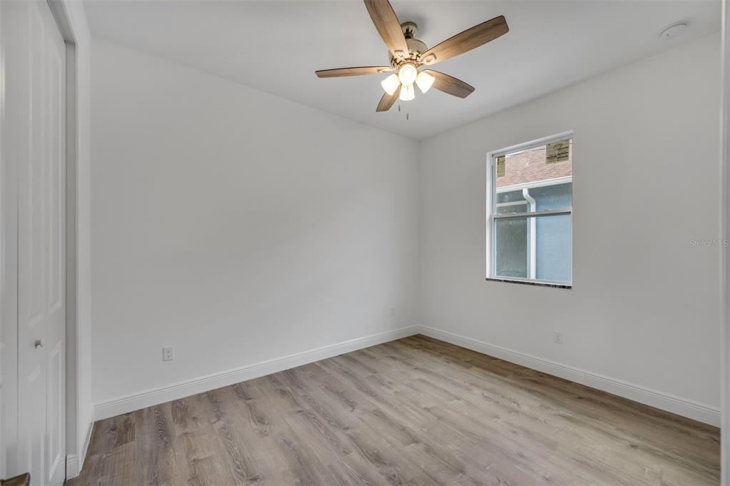 6901 N Ola Avenue Property Photo 33