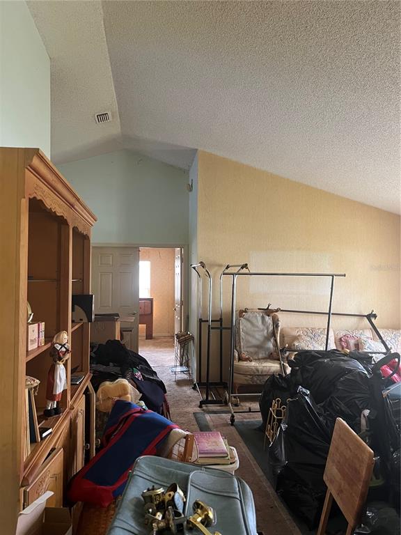 1404 Midoneck Ct Property Photo 5