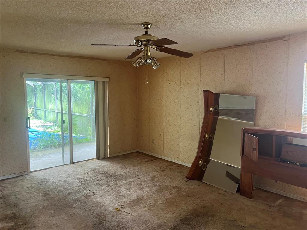 1404 Midoneck Ct Property Photo 13