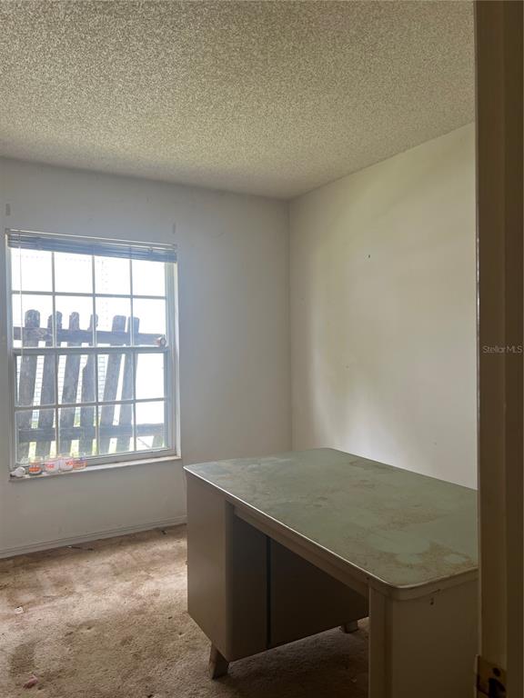 1404 Midoneck Ct Property Photo 25
