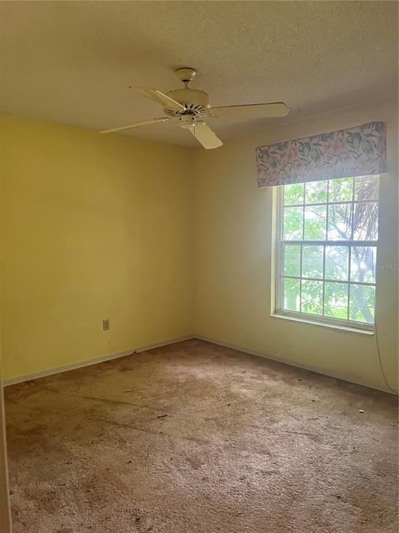 1404 Midoneck Ct Property Photo 28