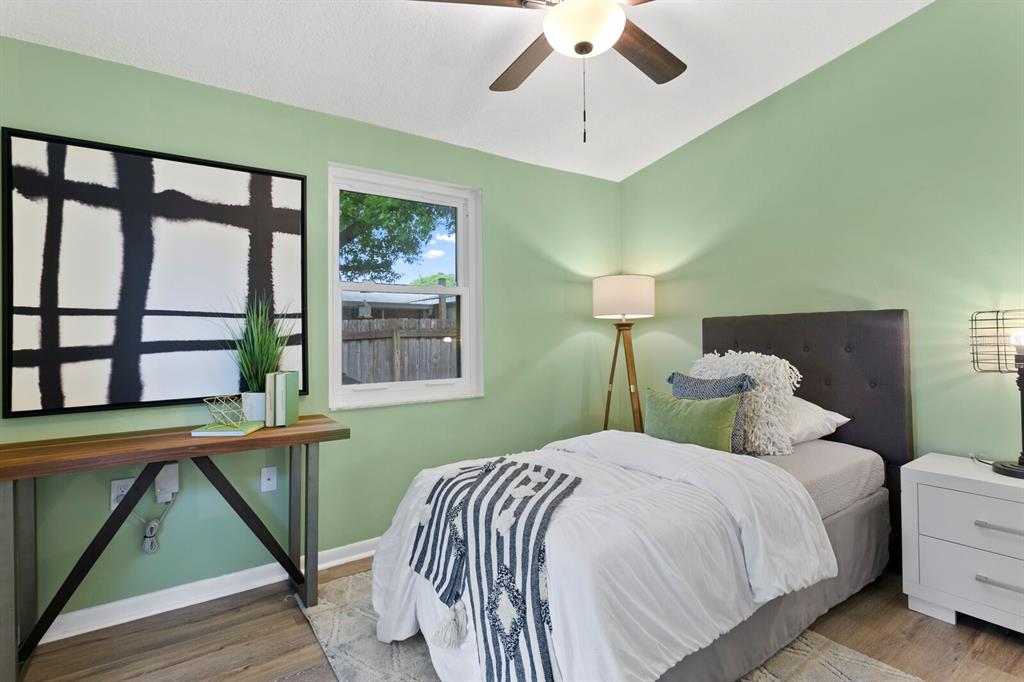 8902 W Cluster Avenue Property Photo 15