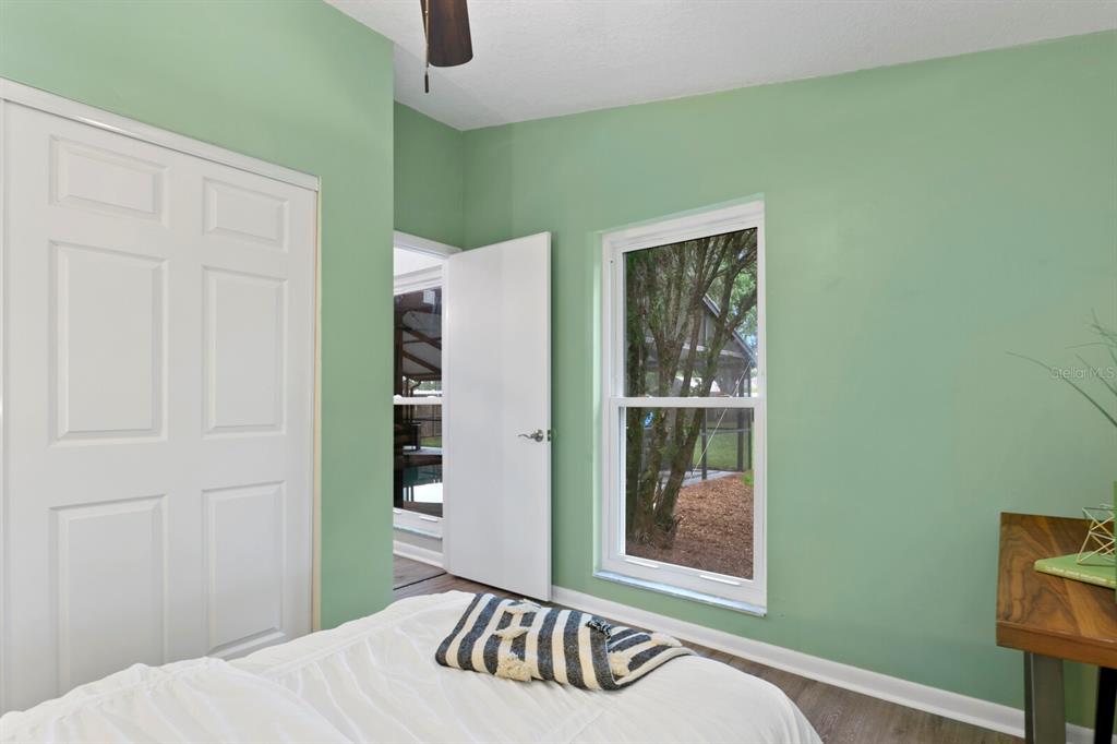 8902 W Cluster Avenue Property Photo 16