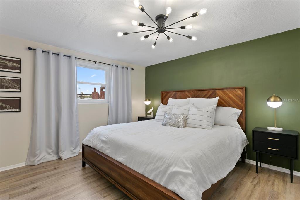 8902 W Cluster Avenue Property Photo 22