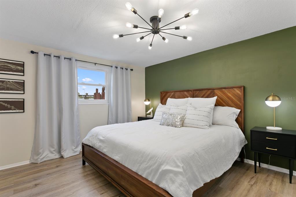 8902 W Cluster Avenue Property Photo 23